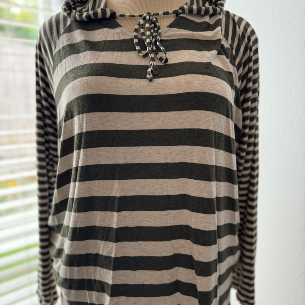 Cabi PlayOff Hoodie #3995 size L